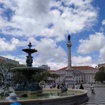 Explore Praça Dom Pedro IV