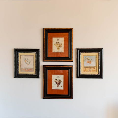 Homely touches all around