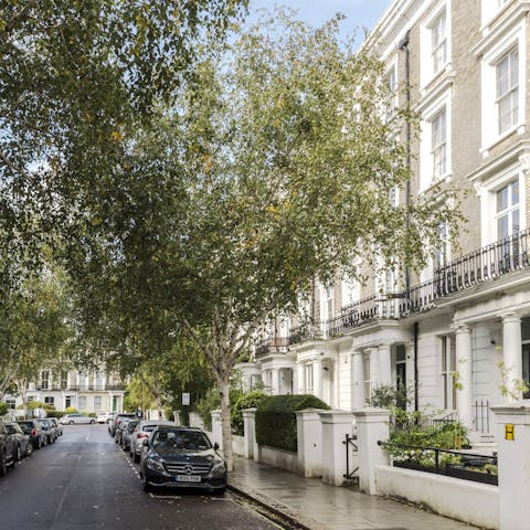 Stay in a typically Notting Hill home near Portobello Market