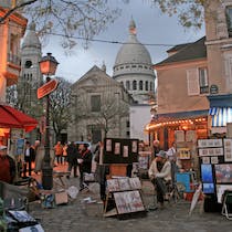 Visit Place du Tertre 