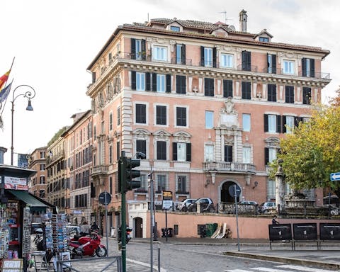 Explore Rome's Spagna neighbourhood from your beautiful 19th-century building
