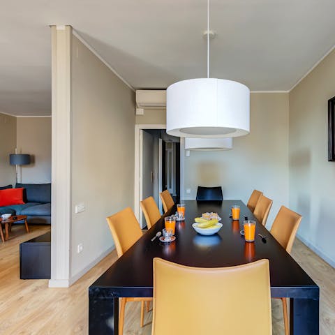 The big and bright dining table