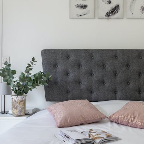 Soothing bedrooms for a restful sleep