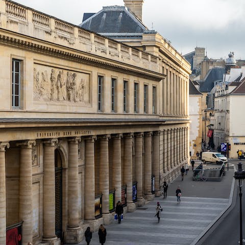 Charming Latin Quarter location