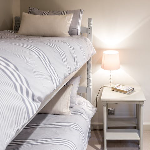 charming bunk-bed room