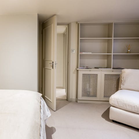 spacious master suite