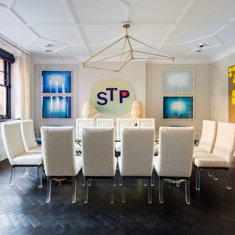 A most impressive dining room