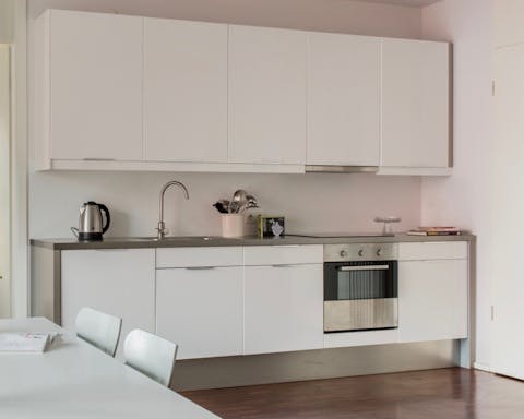 A fully equipped kitchen