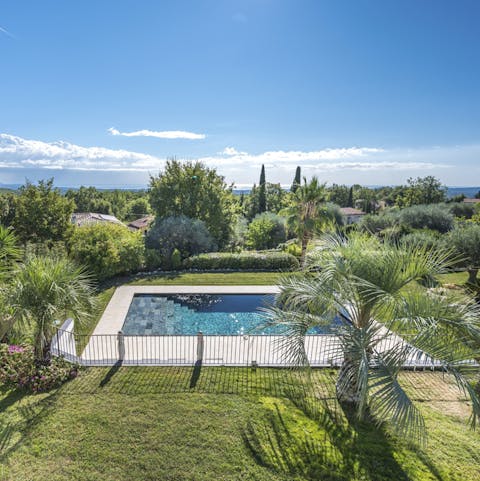 While away afternoons in the garden, swimming in the pool and dining alfresco