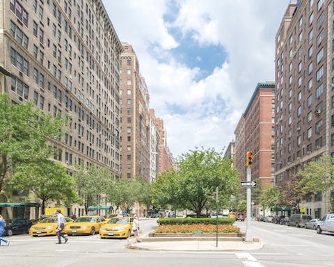 This Upper East Side location