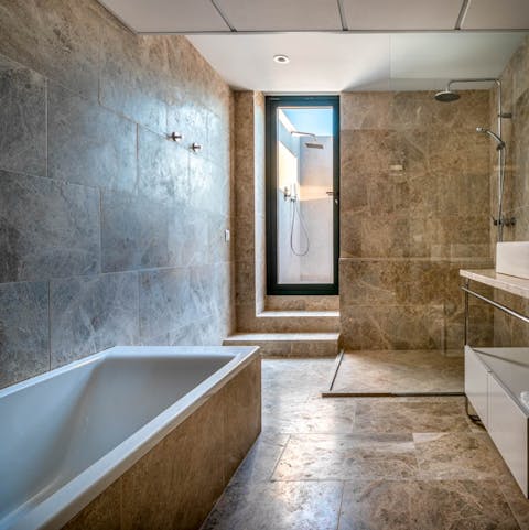 Marble bathroom, why not wash in style?
