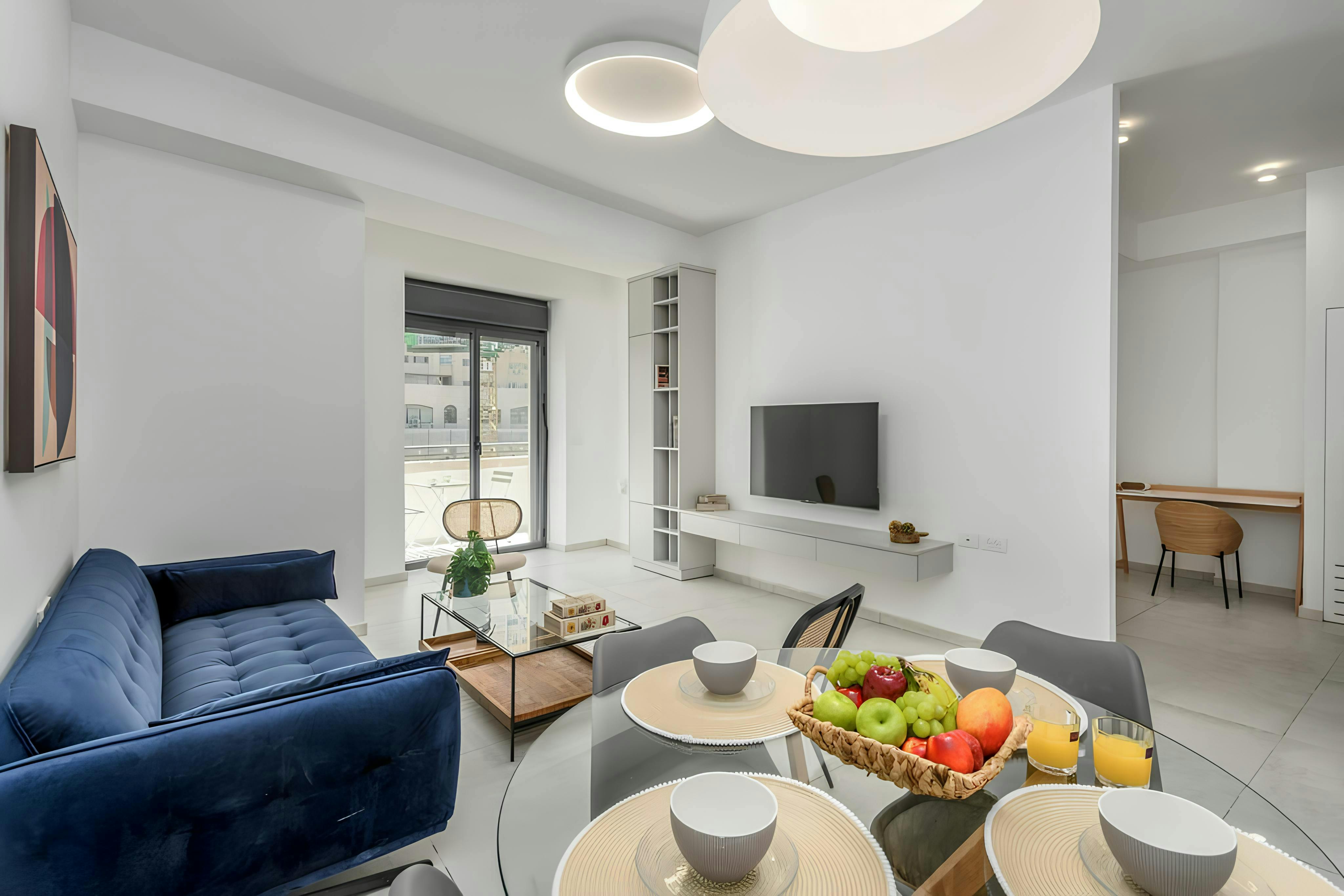 Charming Nachlaot Retreat