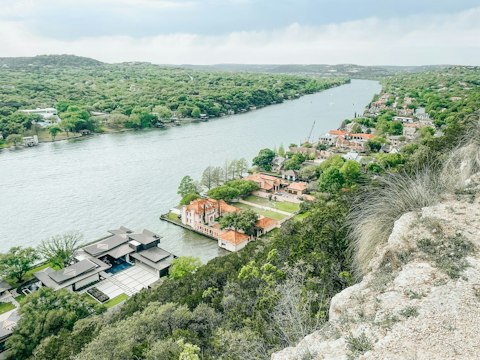 Explore Austin's beloved lakeside hiking and cycling trails