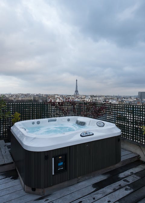 A jacuzzi with a view