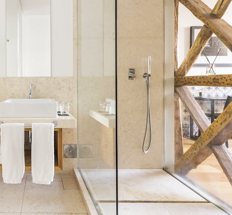 The rainfall shower
