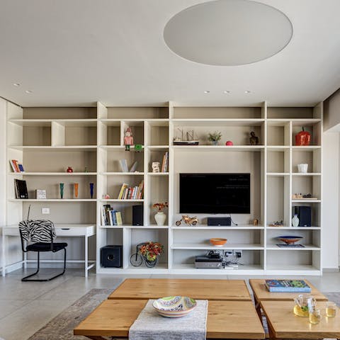 The open shelves