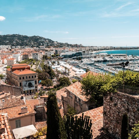 Explore the Boulevard de la Croisette in Cannes, 15 kilometres away