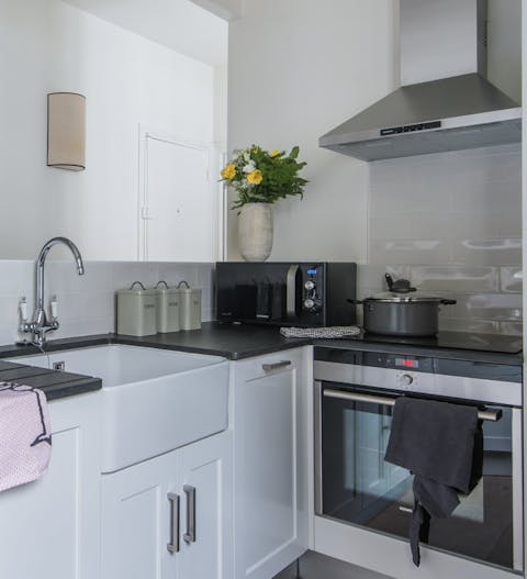 A modern open plan kitchen