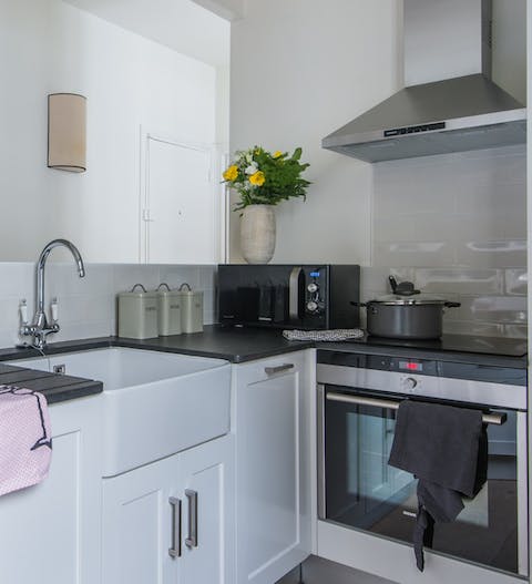 A modern open plan kitchen