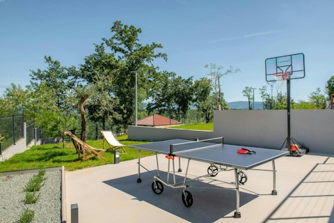 Bring out your competitive spirit with garden games