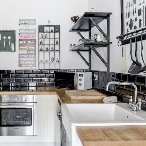 The lovely kitchen