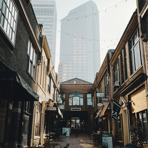 Wander around the district's boutiques, bars and restaurants