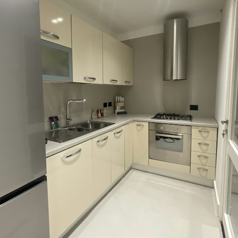 Rustle up meals in the fully-equipped kitchen