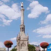 Come see the Columbus monument in Plaza Colón