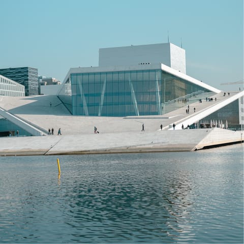 Explore the maritime location of Bjørvika