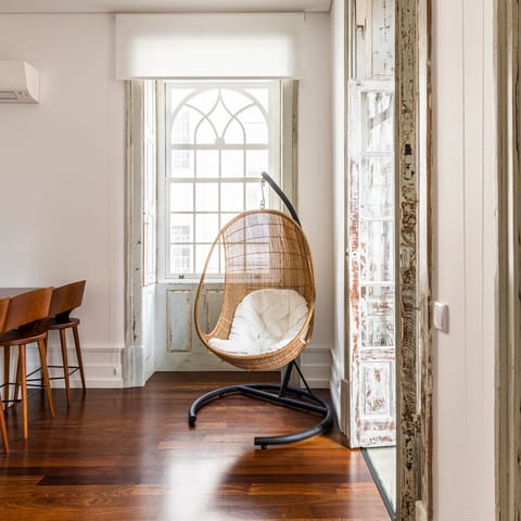 The cosy swing chair