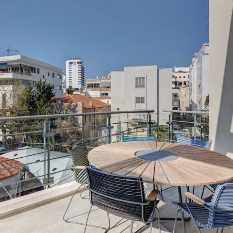 A lovely terrace with city views