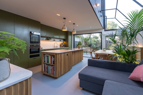 Cook and gather in a light-filled space that opens to the garden