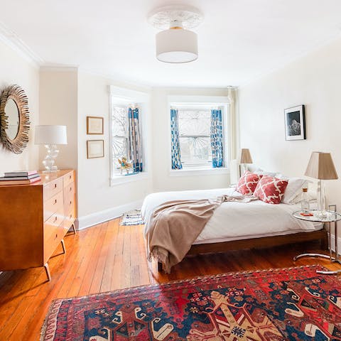 Traditional bay windows in the bedroom