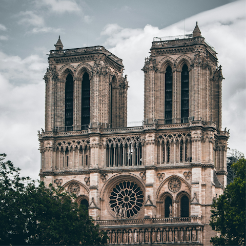 Take a scenic stroll to Notre-Dame – less than a kilometre away