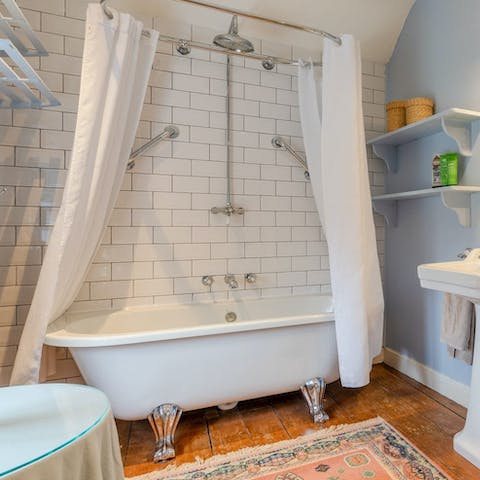 Indulge in a post-hike soak in the claw-footed tub