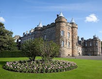 See the Queen at Palace of Holyroodhouse