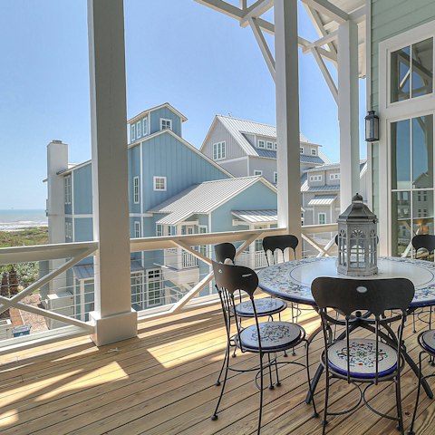 Catch a glimpse of the sea as you tuck into alfresco meals