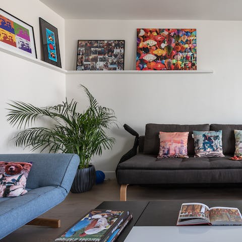 Unwind with a good book in the colourful lounge