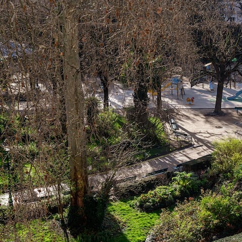 Views of Square Maurice-Gardette