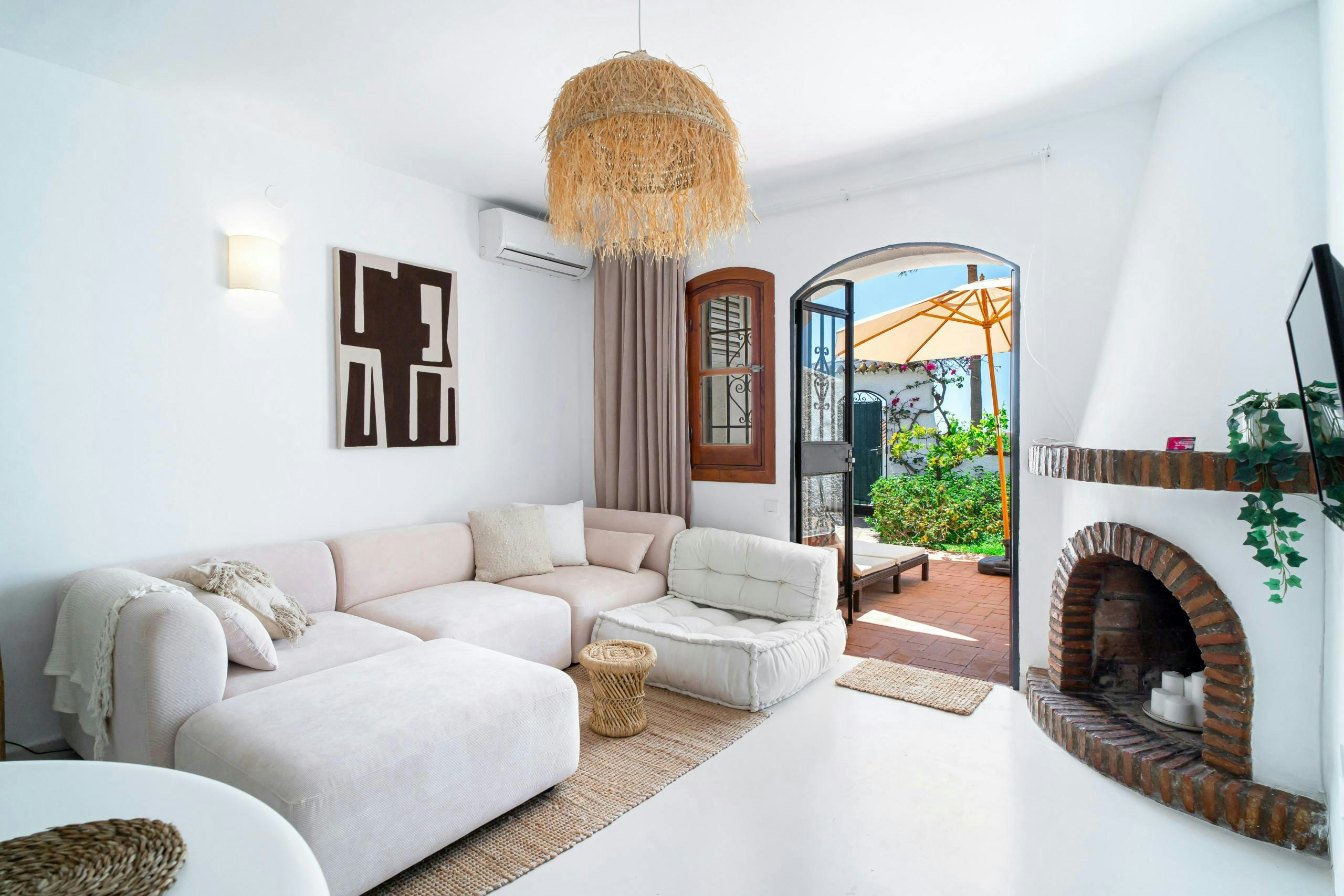 Raffia & Rattan