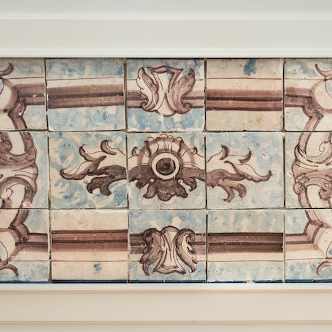 The original painted tiles