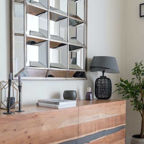 The statement mirror