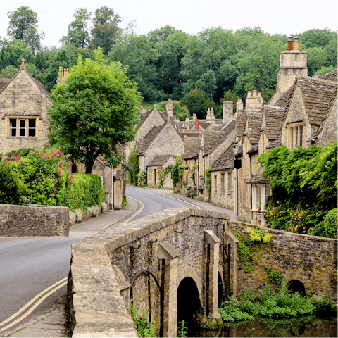 Discover the pretty market town of Nailsworth – it's 2 miles away