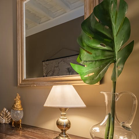 Decorative Monstera leaves