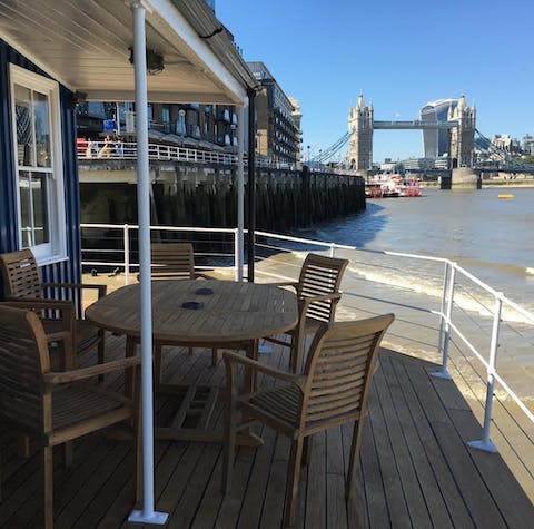 Spend lazy days out on the deck