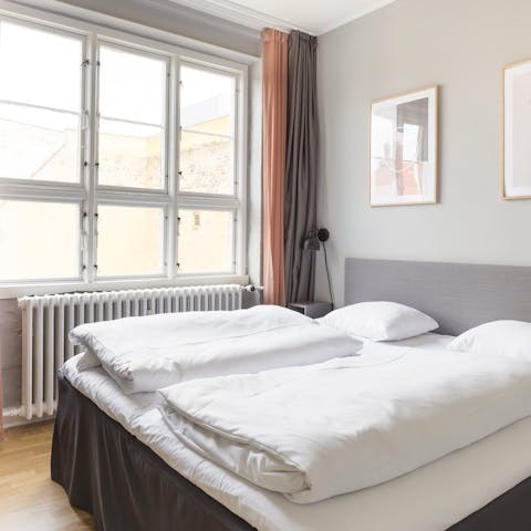 Fall asleep in the comfortable beds and wake up feeling refreshed