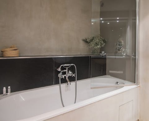 A bathtub for soaking at the end of the day