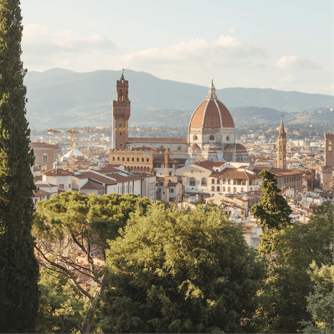 Explore the delights of Florence, with all of its most iconic landmarks within a short walk