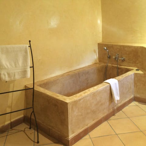 Unwind at the end of a busy day with a long bubble bath