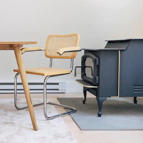 Cosy up around the pellet-burning stove in winter